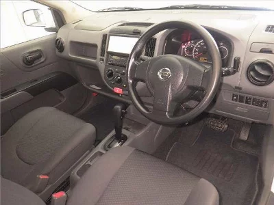 Nissan AD EXPERT