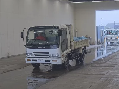 Isuzu Forward