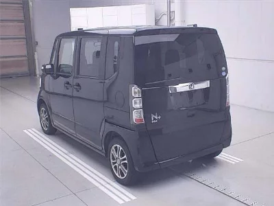 HONDA N BOX +