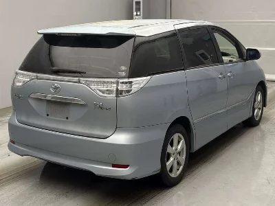 TOYOTA ESTIMA HYBRID
