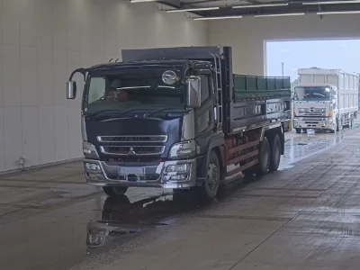 MITSUBISHI FUSO SUPER GREAT