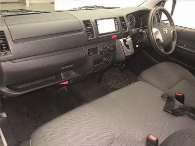 TOYOTA HIACE