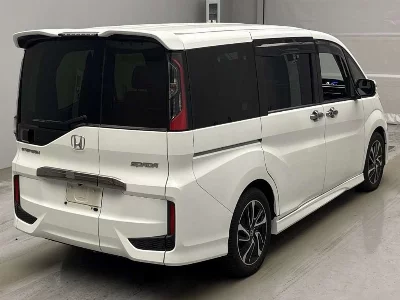 Honda STEPWGN SPADA