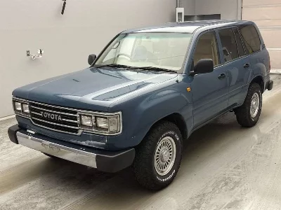 Toyota LAND CRUISER 100