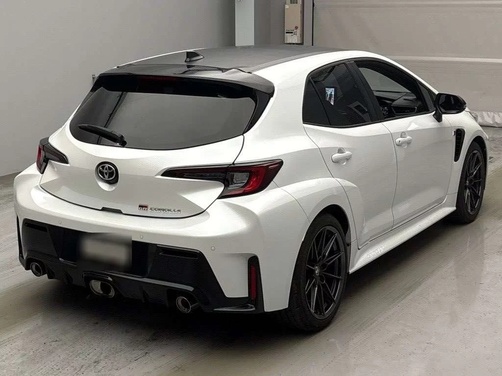 Toyota GR Corolla  с аукциона в Японии