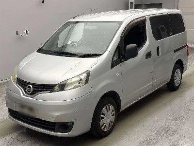 Nissan NV200 VANETTE VAN