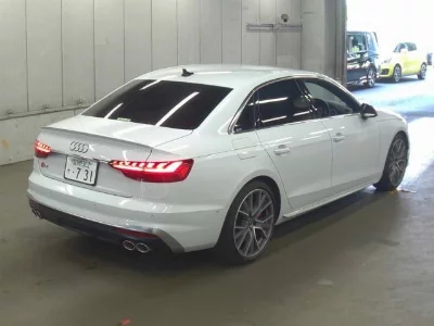 Audi S4 Avant