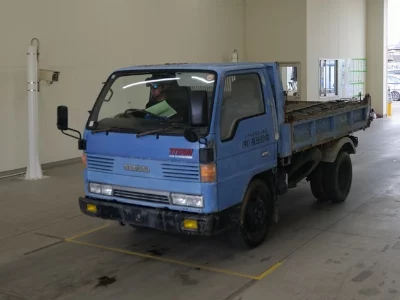 Mazda Titan