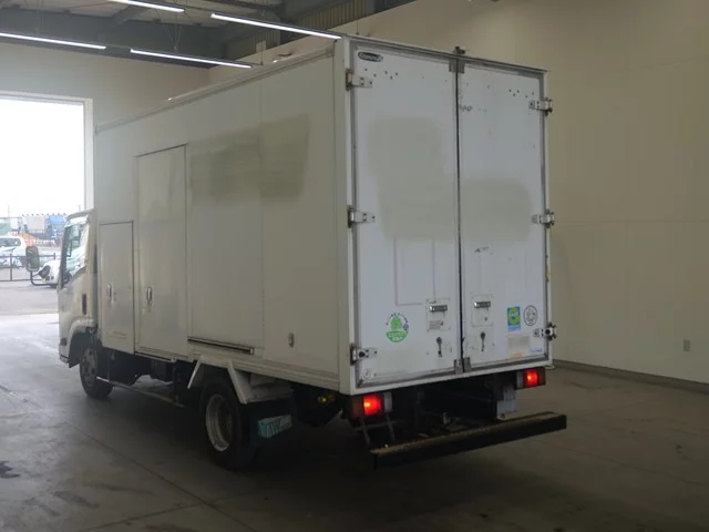 Isuzu Elf  с аукциона в Японии