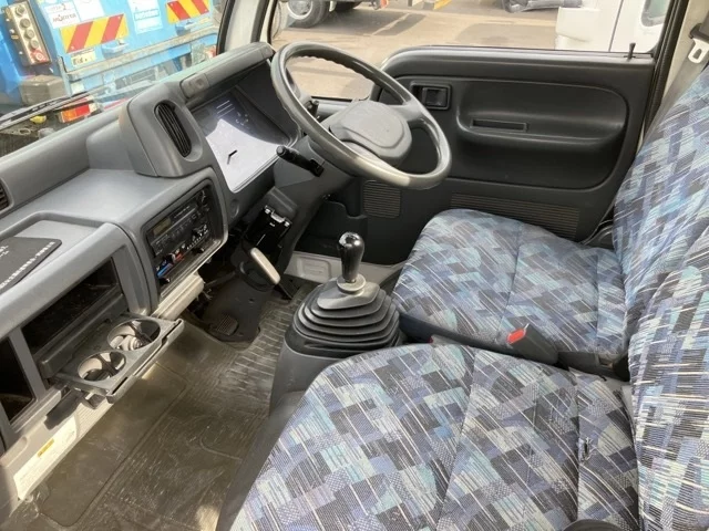 Nissan Atlas  с аукциона в Японии