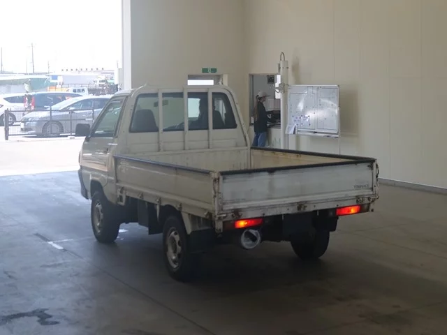 Toyota LiteAce  с аукциона в Японии