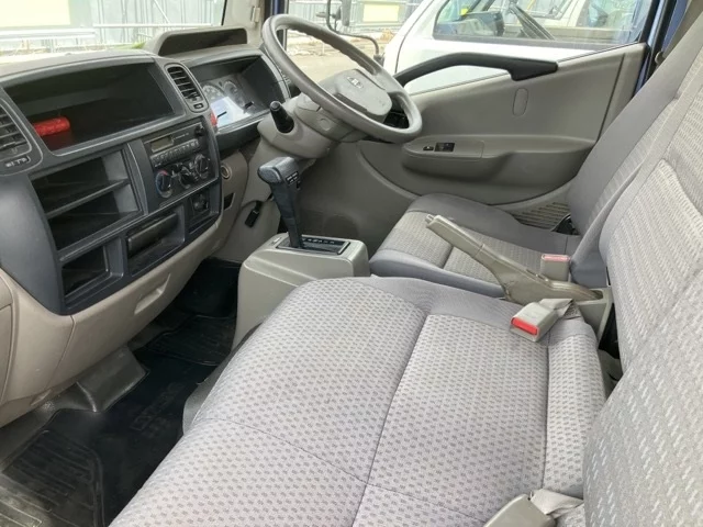 Nissan Atlas  с аукциона в Японии