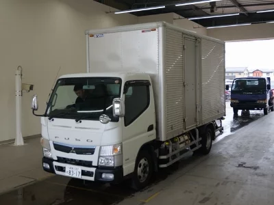 MITSUBISHI CANTER