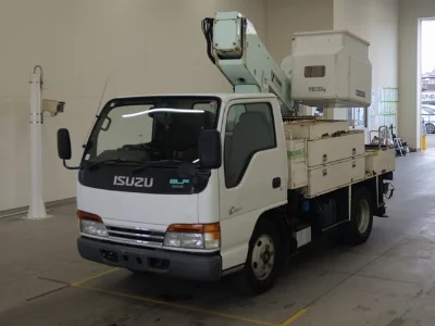 Isuzu Elf