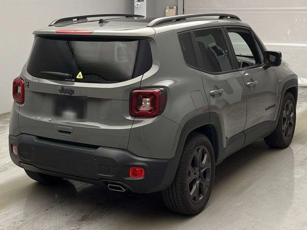 Jeep Renegade  с аукциона в Японии