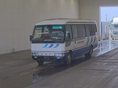 Mitsubishi FUSO ROSA