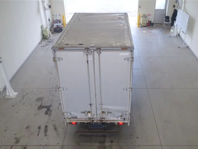 Hino Dutro  с аукциона в Японии