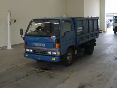 Mazda Titan