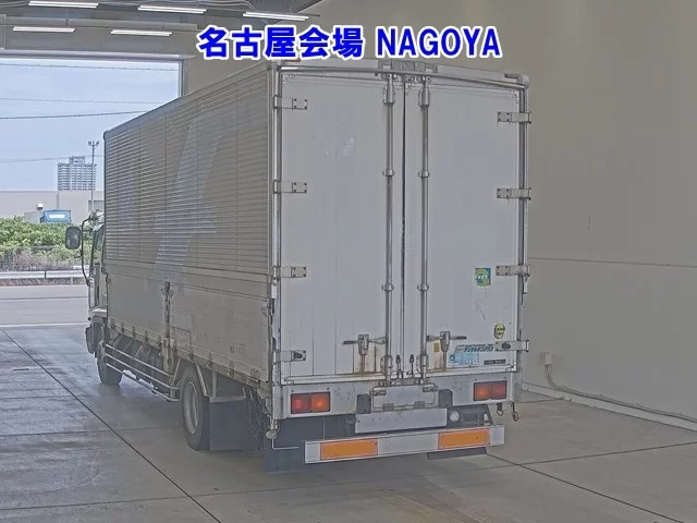 Isuzu Forward  с аукциона в Японии