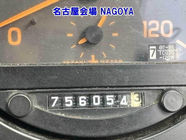 Isuzu Forward  с аукциона в Японии