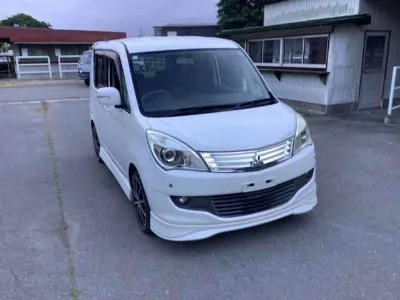 Mitsubishi Delica D:2