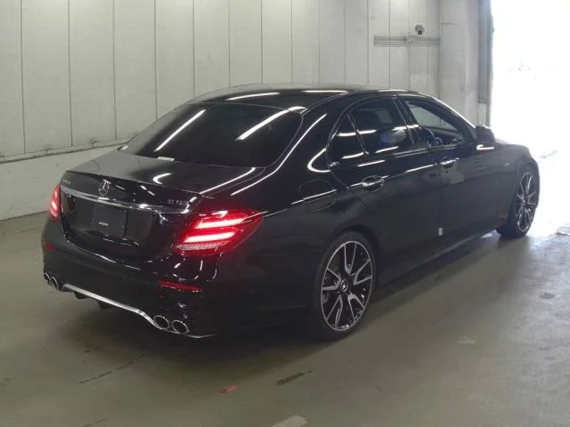 Mercedes-Benz MERCEDES AMG  с аукциона в Японии