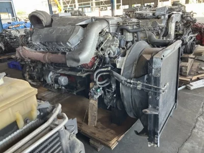 Hino ENGINE