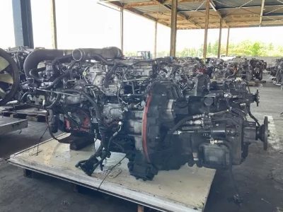 Hino ENGINE