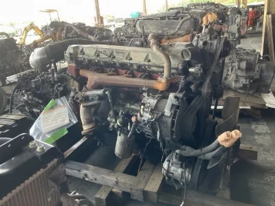 Hino ENGINE