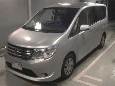 NISSAN SERENA