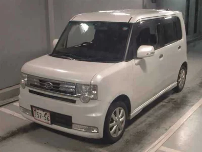DAIHATSU MOVE CONTE