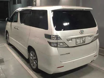 TOYOTA VELLFIRE