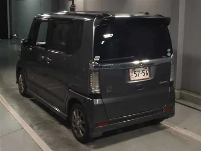 HONDA N BOX CUSTOM