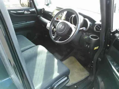 HONDA N BOX CUSTOM
