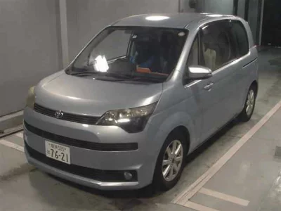 Toyota Spade