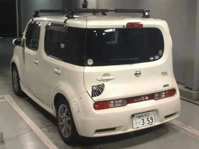 Nissan Cube
