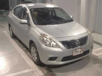 Nissan Tiida Latio