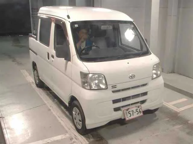 Daihatsu Hijet Deck Van  с аукциона в Японии