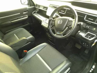 HONDA STEPWGN SPADA