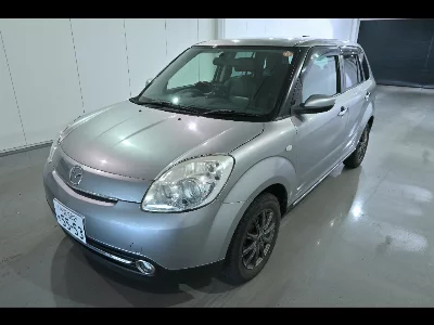 Mazda Verisa