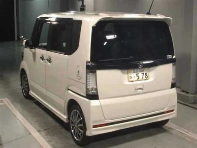 HONDA N BOX