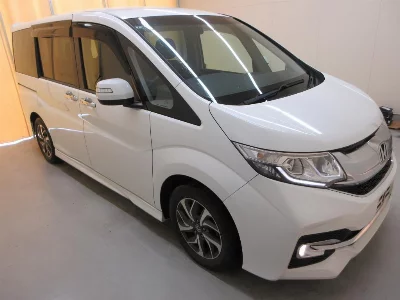 Honda STEPWGN SPADA
