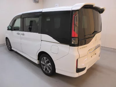 HONDA STEPWGN SPADA