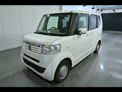 HONDA N BOX +