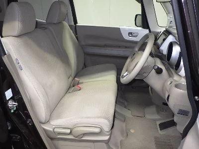 HONDA N-BOX SLASH