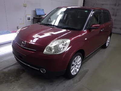 Mazda Verisa