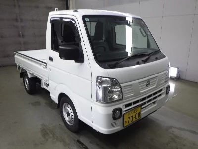 Nissan NT100 Clipper