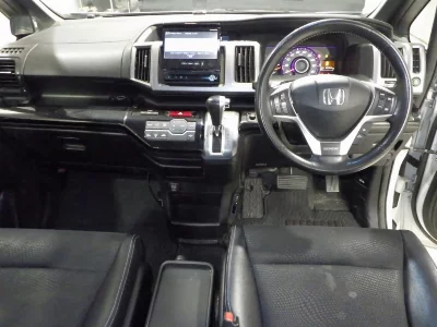 HONDA STEPWGN SPADA
