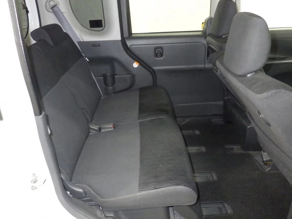 Daihatsu Tanto  с аукциона в Японии