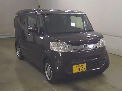 HONDA N-BOX SLASH